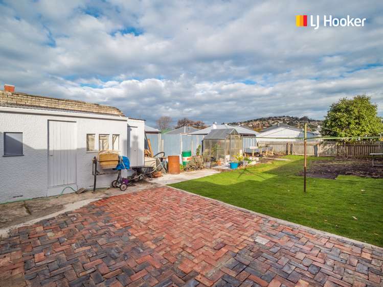 23 Law Street Caversham_13