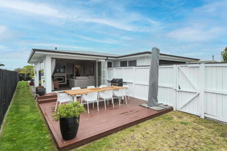 33 Reginald Street Burwood_17