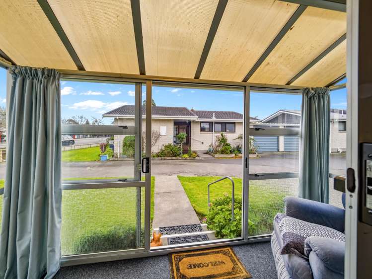 1/63 Short Street Ashburton_11