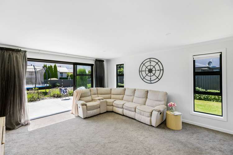 24 Ethereal Crescent Cromwell_11