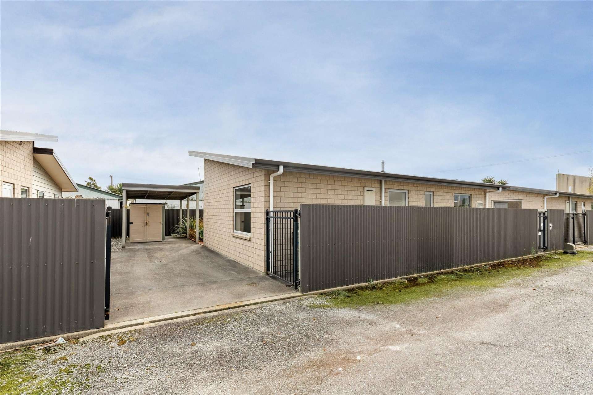 3/70 Little Queen Street Westport_0