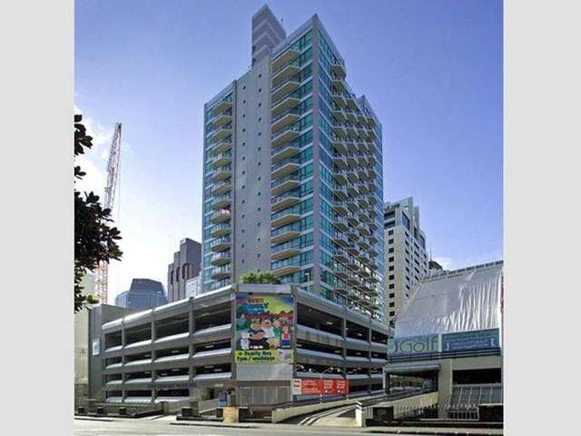 8f/76 Albert Street Auckland Central_3