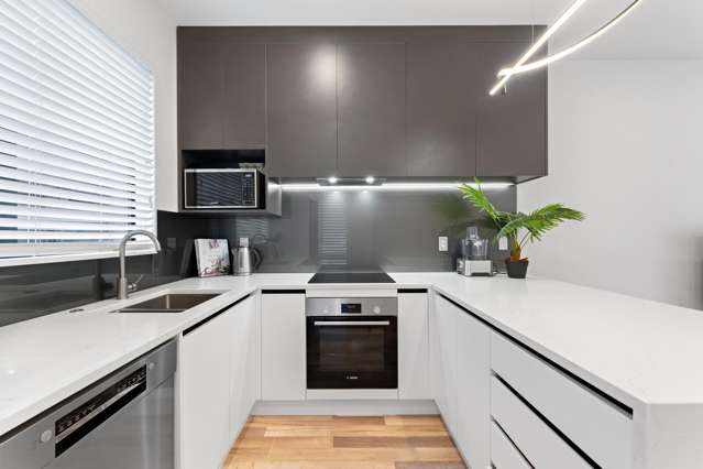 5/122 Archibald Road Kelston_3