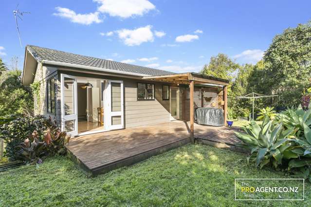 16 Panzic Place Glen Eden_1