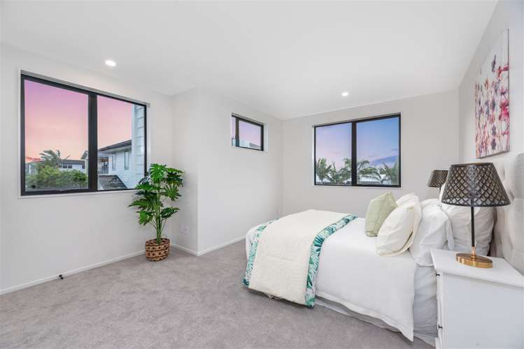 14 Matau Rise Te Atatu Peninsula_18