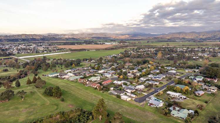 3 Mission Place Opotiki and Surrounds_36