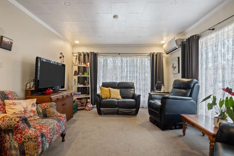 60 Bournemouth Crescent Aranui_7