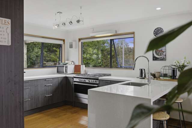 16 Bush Point Road Taipa_4