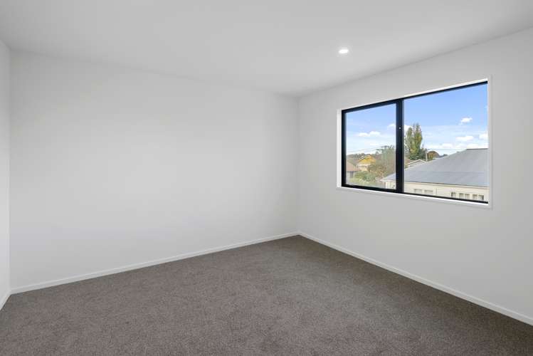 2/18 Inglis Street Phillipstown_7