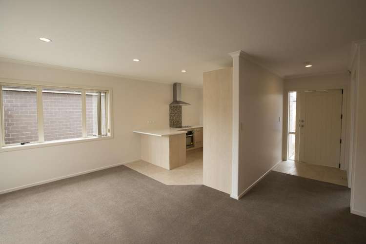 8 Piso Lane Dinsdale_2