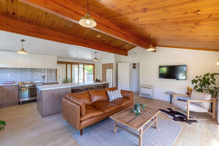 2 Wakatu Avenue Moncks Bay_5