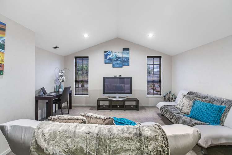 4 Mebis Way Flat Bush_10