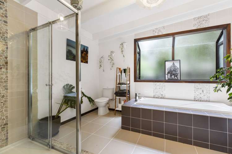 17 Karen Road Laingholm_9