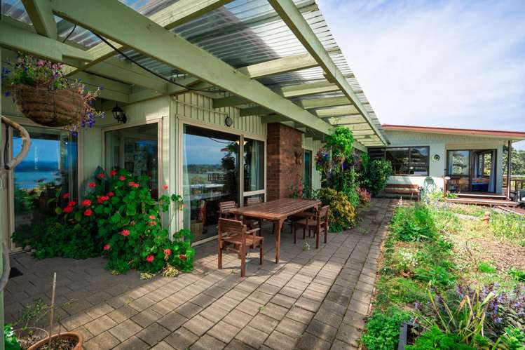 11 and 11A Kuaka Lane Ohiwa_22