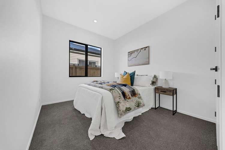 10 Furlough Road Opaheke_10