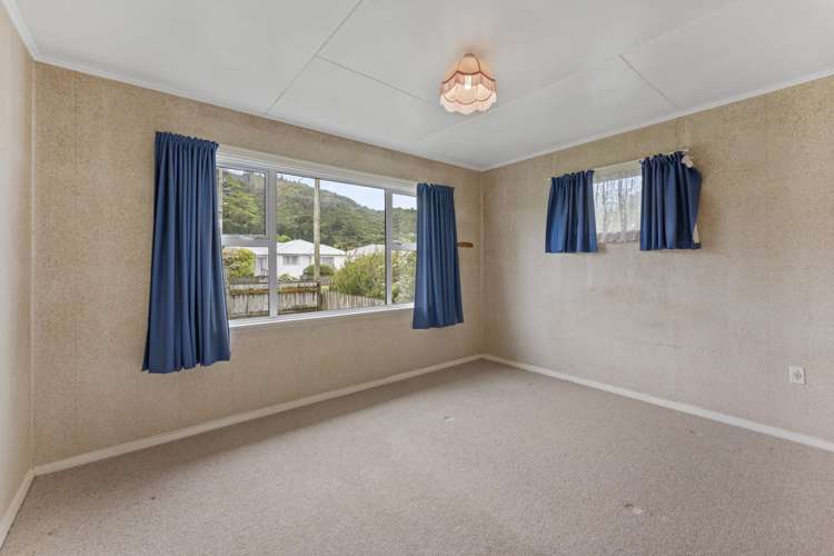 4 Heath Street Wainuiomata_10