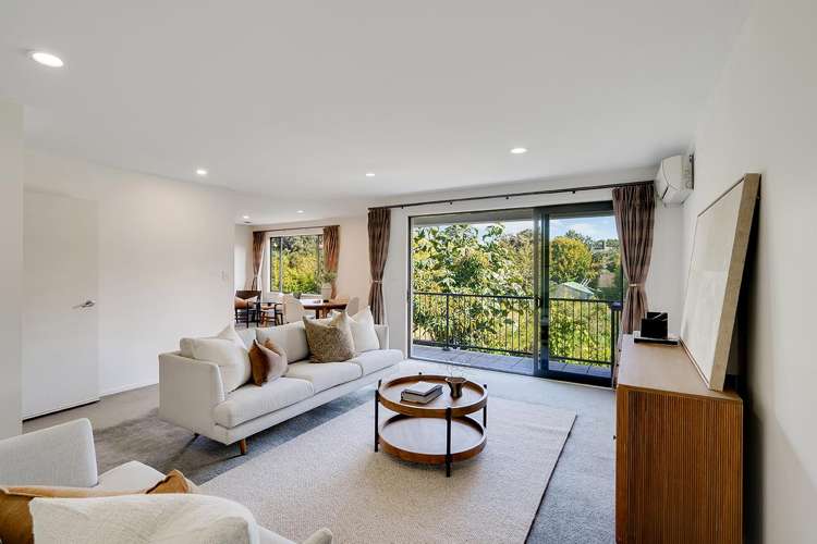 2/5a Opoia Road Hamilton East_6