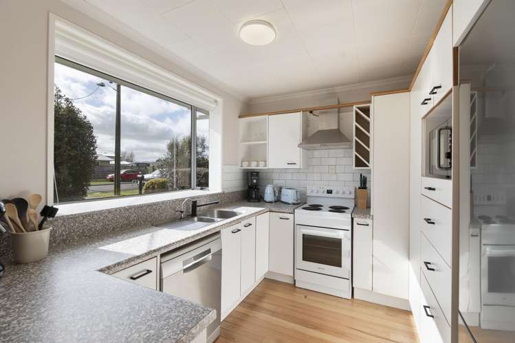 56 Sherwill Street East Feilding_2