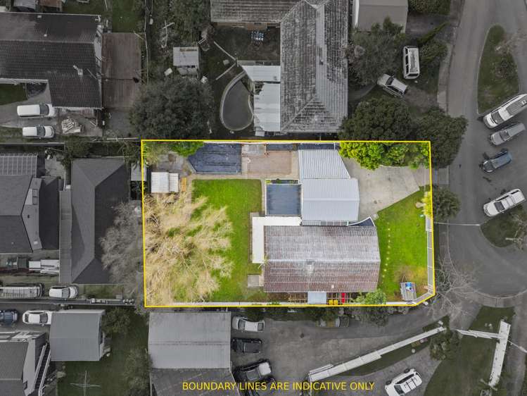 9 Ultima Place Clover Park_14