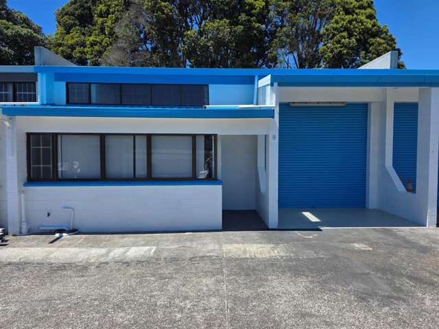 Immaculate Factory Unit In Central Location.