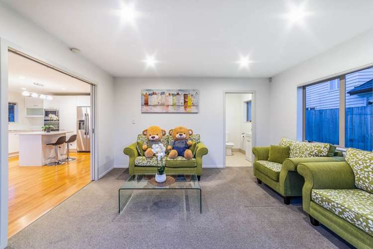 22 Merlot Way Te Atatu South_11