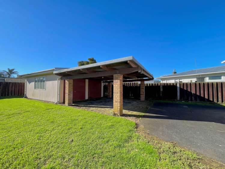 79 Rosehill Drive Papakura_13
