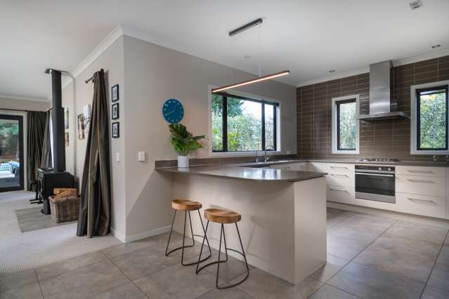 174 Mapara Road Acacia Bay_4