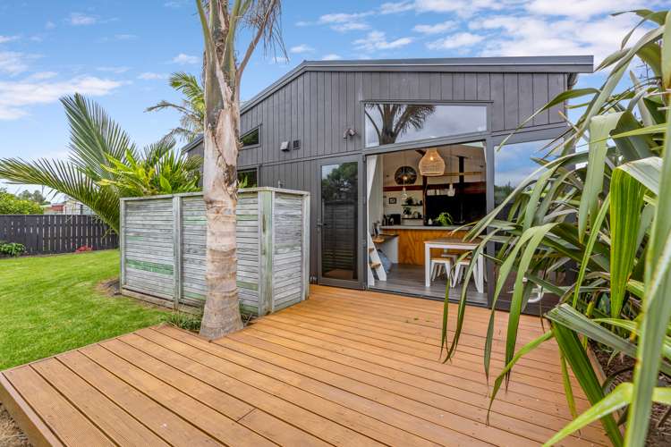 15a Barrett Road Whalers Gate_11