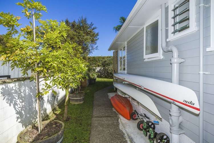 20 Crocombe Crescent Beach Haven_19