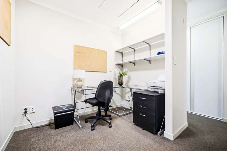 13A Squirrel Lane Browns Bay_14