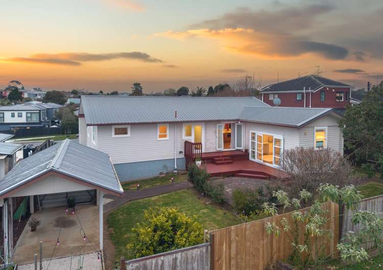 88 Gossamer Drive Pakuranga Heights_39