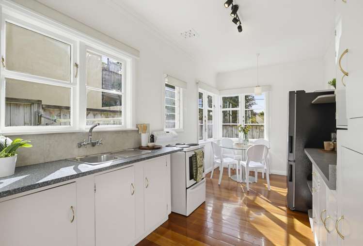 2 Woodland Road_4