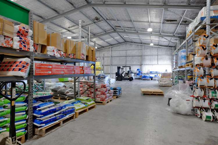 215 Glover Road Hawera_7