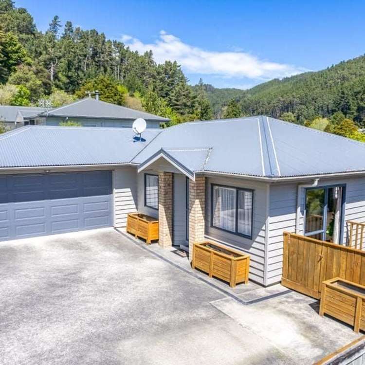 31 Forest Road Pinehaven_1