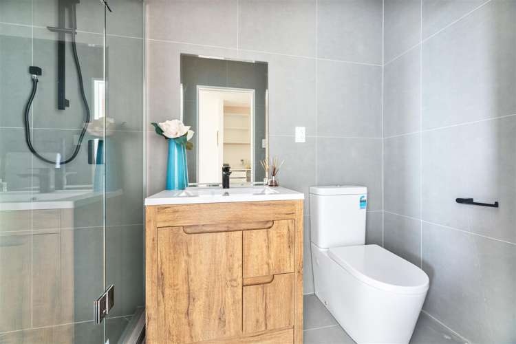 2b Cadiz Place Red Hill_10