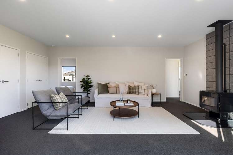 98 Stirling Drive Morrinsville_11