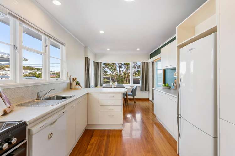 20 Longcroft Terrace_5