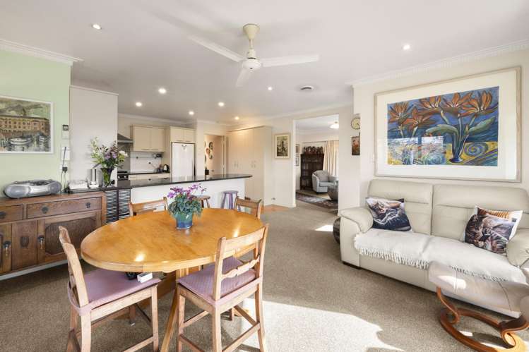1 Donzella Place Conifer Grove_40