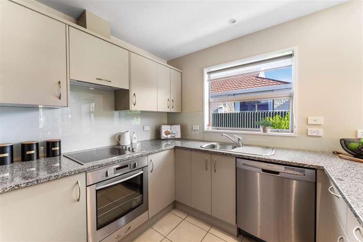 Unit 14/56 Gladson Avenue Sockburn_6