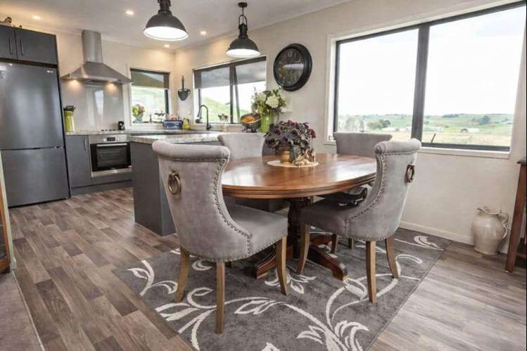 323 Dukeson Road Lichfield_12