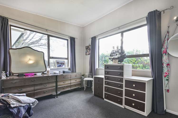 810 Williams Street Mahora_16