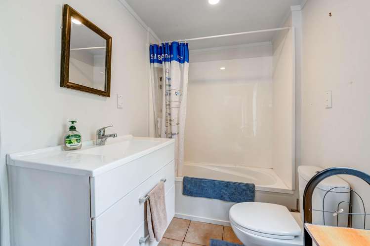 49 Moses Road Kaukapakapa_19