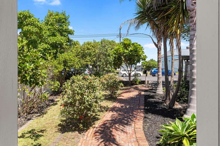 93 Queen Street Northcote Point_17