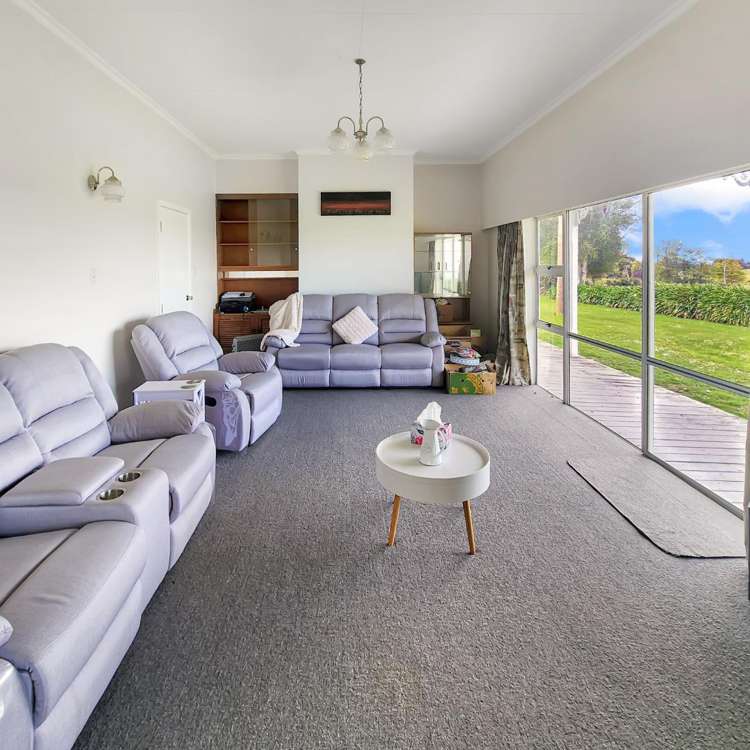 1835 Kimbolton Road 10643_5