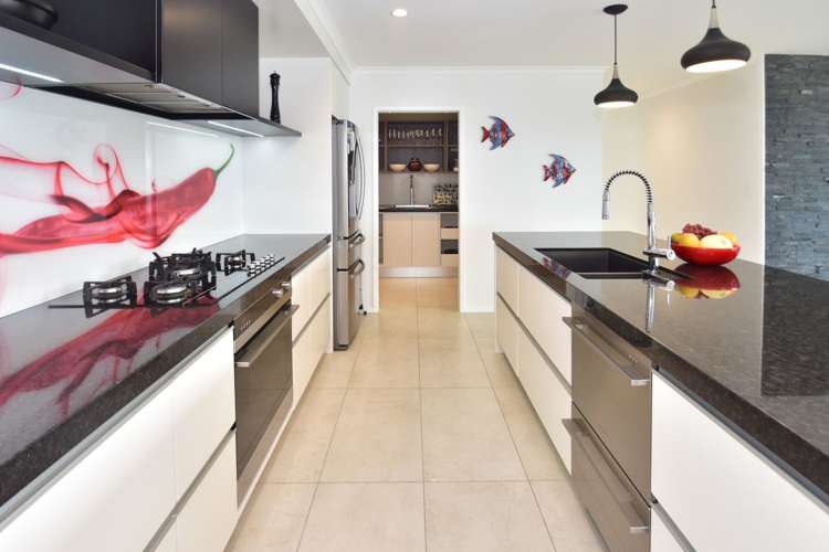 24 Seaview Crescent Hatfields Beach_12