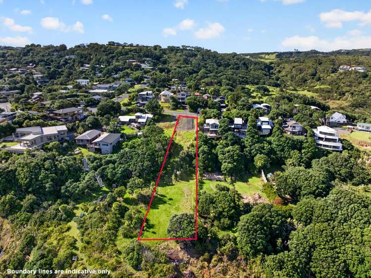 9 Ngatira Road Muriwai Beach_13