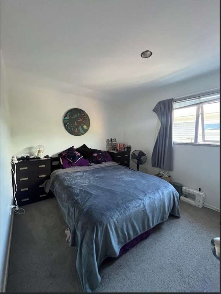 24 Bond Crescent Forrest Hill_11