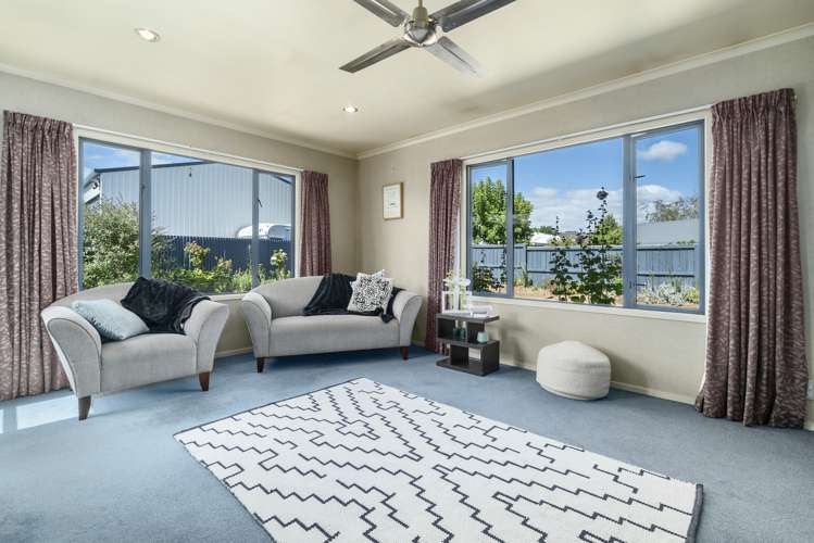 5 Larch Crescent Alexandra_5