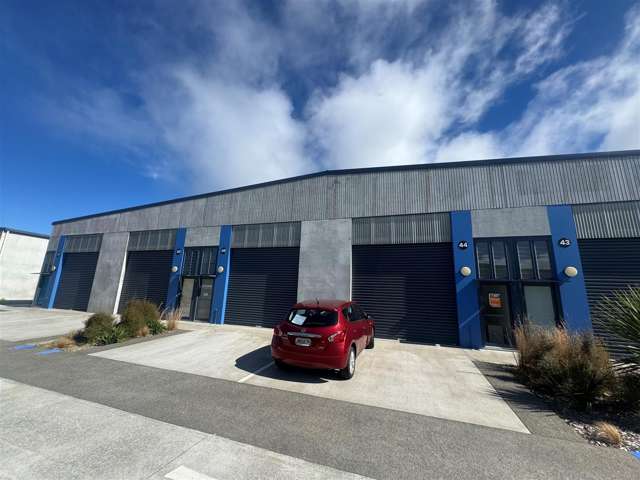 7/47 Bouverie Street Petone_2