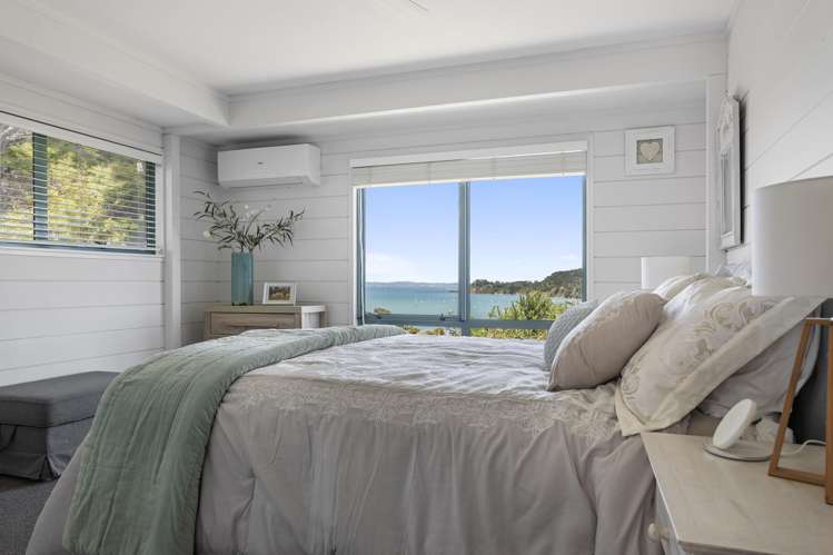 18 Huia Street Oneroa_16